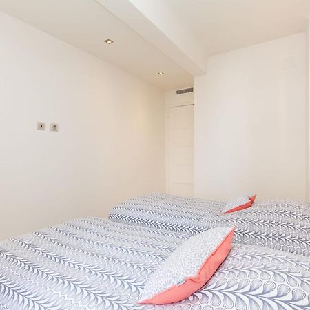 Modern & Cozy 150M From The Croisette Apartment Cannes Bagian luar foto